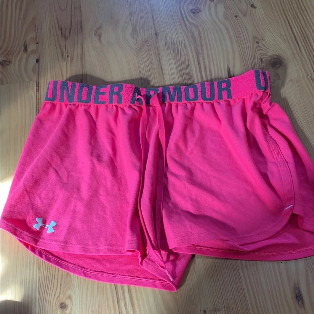 Womens size medium.
